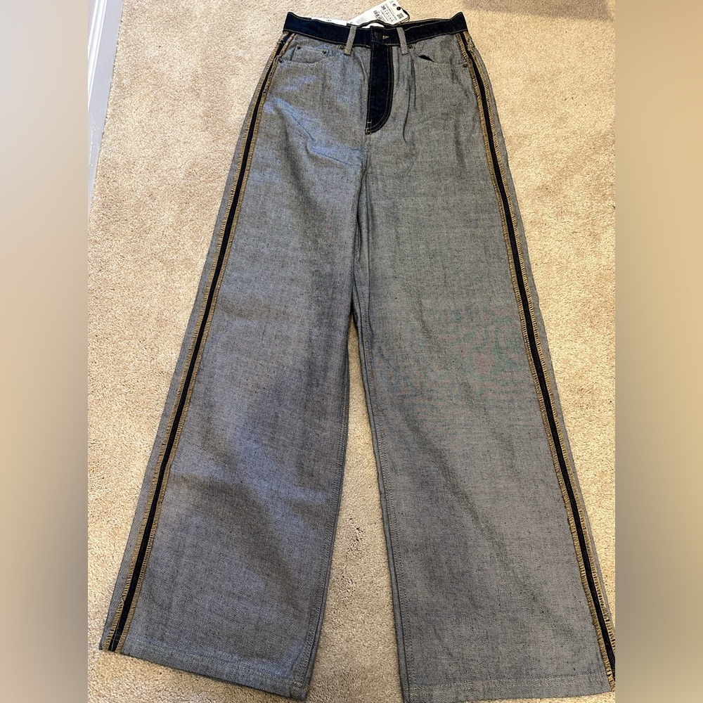 ZARA Inside Out Blue Denim Jeans Size 4 wide Leg High Rise Relaxed Pants  NWT - Picture 4 of 6